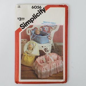 Vintage 1983 Simplicity Carriers For Dolls Sewing Pattern For Dolls Up to 18"